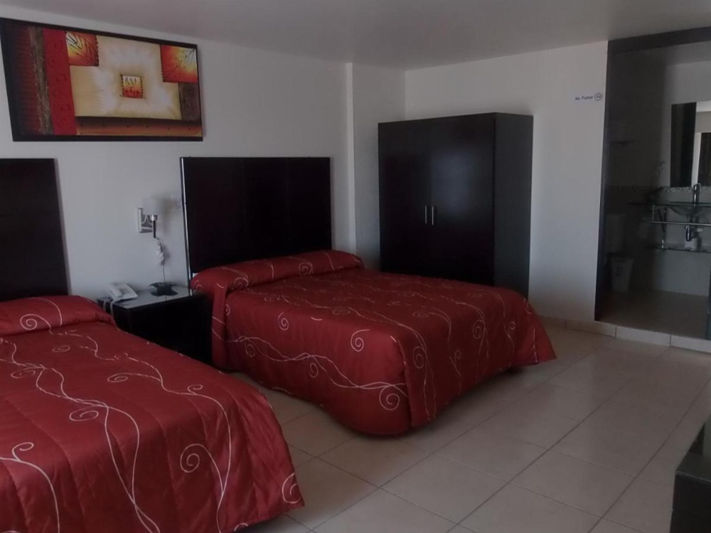 Hotel Raldos Inn Image 7